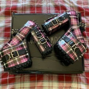 Current mood pink plaid platform chunky heels 6